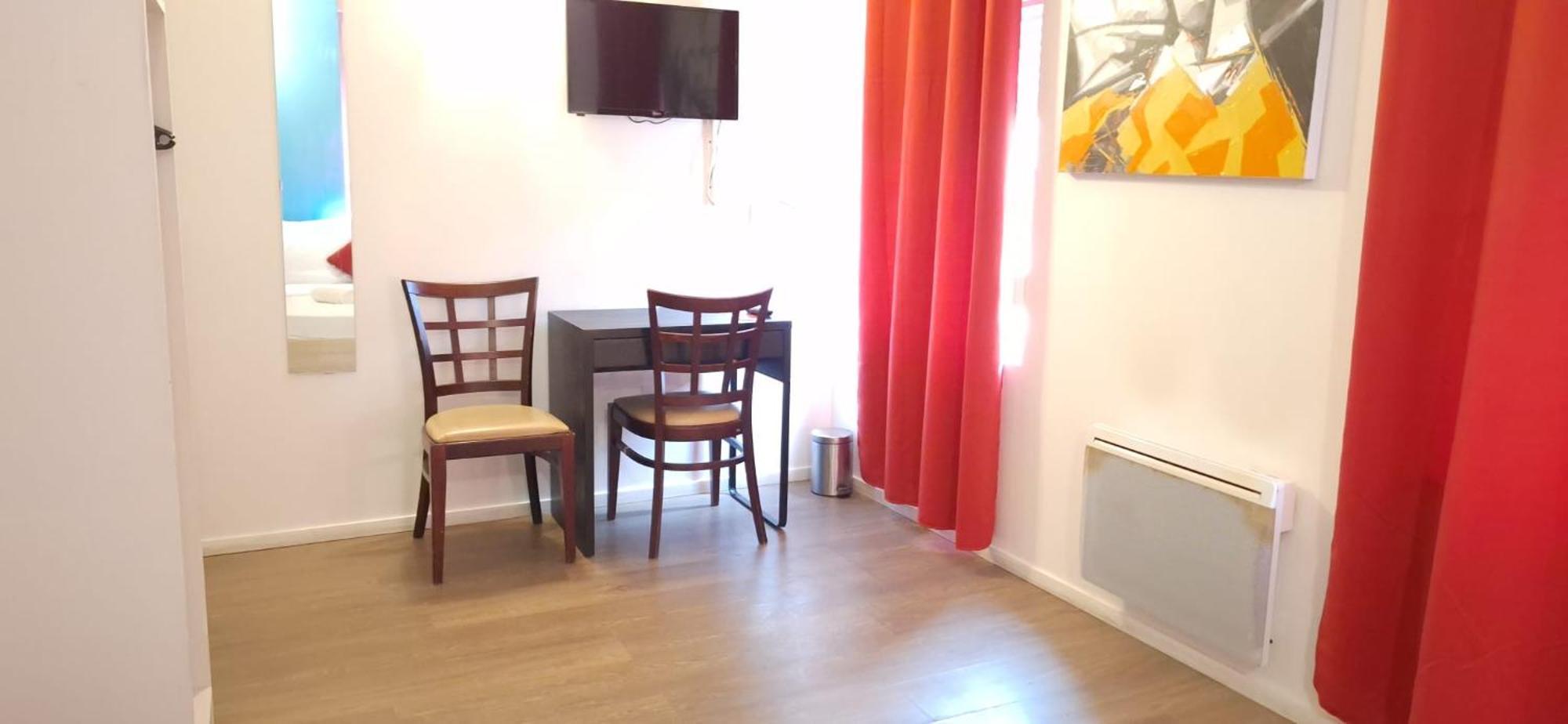 Hotel- Restaurant Le Saint Quentin 외부 사진