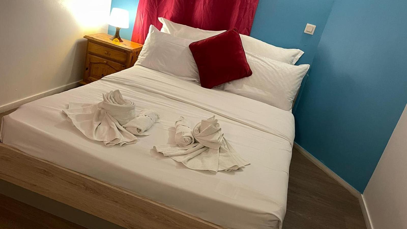 Hotel- Restaurant Le Saint Quentin 외부 사진